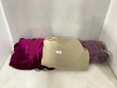 3 X ASSORTED SIZES ADULT CLOTHING ITEMS TO INCLUDE VELVET SOMERSET MAXI DRESS PURPLE - PLUS SIZE 3 X - TOTAL RRP £600