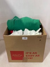 20 X ASSORTED MEDIUM ADULT CLOTHING ITEMS TO INCLUDE WIDE FIT JUMPER GREEN - SIZE M (RRP £98)