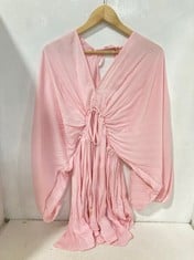 4 X ARZEL MINI DRESS IN PINK - SIZE XS - TOTAL RRP £472