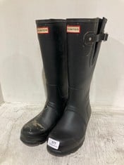 HUNTER WELLINGTON BOOTS BLACK - SIZE 8