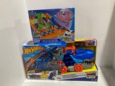 HOT WHEELS ULTIMATE T-REX TRANSPORTER AND SCREWBALL LEVEL 2 GAME