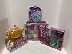 4 X ASSORTED TOYS TO INCLUDE DISNEY PRINCESS JEWERLY MAKING KIT