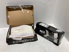 CONVERSE CANVAS OX TRAINERS WHITE - SIZE M 3 / W 5 TO INCLUDE CONVERSE CHUCK TAYLOR ALL STAR HIGHTOP TRAINERS CREAM / PINK - SIZE 4 - TOTAL RRP £100