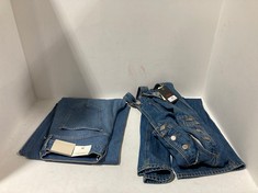 LEVI LOLI MID RISE BAGGY JEANS BLUE - SIZE 30 TO INCLUDE LEVI DENIM DUNGAREE BLUE - SIZE L - TOTAL RRP £323