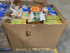 PALLET OF ASSORTED FOOD TO INCLUDE WALKERS CLASSIC VARIETY MULTIPACK 20 X 25G - BBE: 05/2024 (ZONE 2) (KERBSIDE PALLET DELIVERY)