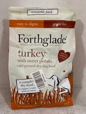 PALLET OF FORTHGLADE TURKEY DRY DOG FOOD 6KG - BBE: 09/2024 (ZONE 3) (KERBSIDE PALLET DELIVERY)