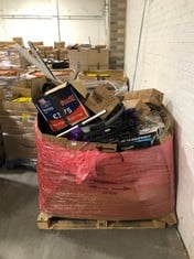 PALLET OF ASSORTED ITEMS TO INCLUDE VAX DUO CLEAN CORDED VACUUM CLEANER (PART) TO INCLUDE SIMPLY UNIVERSAL MOBILITY CUSHION (ZONE 4) (KERBSIDE PALLET DELIVERY)