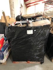 PALLET OF ASSORTED ITEMS TO INCLUDE 2 X FOLDABLE CLOTHES AIRER IN WHITE TO INCLUDE CARDBOARD MOVING / PACKING BOXES (ZONE 4) (KERBSIDE PALLET DELIVERY)