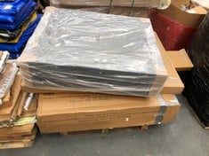 PALLET OF ASSORTED ITEMS TO INCLUDE 4" - 6" BED BASE PART (LOCATION: SR40) (KERBSIDE PALLET DELIVERY)