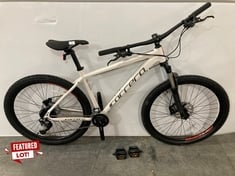 CARRERA VULCAN MENS MOUNTAIN BIKE IN WHITE - 27.5'' WHEEL - RRP £435 (ZONE 1)