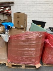 PALLET OF ASSORTED ITEMS TO INCLUDE TOUGH MASTER HEAVY DUTY STORAGE BOX (LOCATION: SR40) (MUST REMOVE ALL ITEMS FROM SITE) (KERBSIDE PALLET DELIVERY)