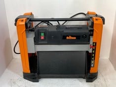 TRITON 1100W THICKNESSER TPT125 WOOD WORKING MACHINE RRP- £510