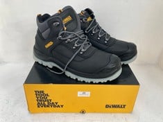 DEWALT STEEL TOE CAP AND PLATE LASER SAFETY BOOT IN BLACK SIZE 10