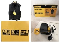 DEWALT HEATED GEAR MENS SHERPA REVERSIBLE FLEECE HEATED GILET BLACK SIZE LG RRP- £164