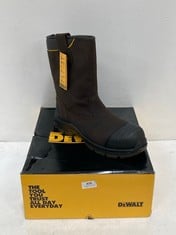 DEWALT INDUSTRIAL FOOTWEAR COMPOSITE TOE, COMPOSITE PLATE MILLINGTON BROWN SIZE 11