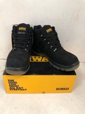 DEWALT INDUSTRIAL FOOTWEAR STEEL TOE STEEL PLATE CHALLENGER BLACK SIZE 10