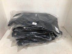 7 X ASSORTED WORK WEAR TO INCLUDE DEWALT HAMDEN WORK SHORTS IN BLACK SIZE 38