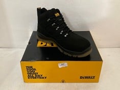 DEWALT STEEL TOE AND PLATE CHALLENGER SAFETY BOOTS IN BLACK SIZE 9 - RRP £113