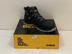 DEWALT STEEL TOE CAP AND PLATE LASER SAFETY BOOTS IN BLACK SIZE 10