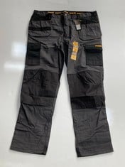 5 X DEWALT VANCOUVER TROUSER IN GREY/BLACK IN SIZE W 42" L 33"