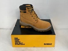 DEWALT TITANIUM HONEY (MUSHROOM MIDSOLE) STEEL TOE CAP SAFETY BOOTS- SIZE UK 10- RRP £90