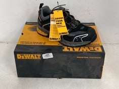 DEWALT CUTTER BLACK STEEL TOE SAFETY BOOTS- SIZE UK 4- RRP £53