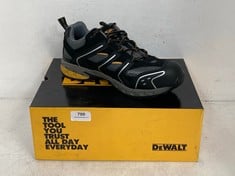 DEWALT CUTTER BLACK STEEL TOE SAFETY BOOTS- SIZE UK 7 - RRP £53