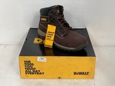 DEWALT HAMMER BROWN BOOTS (NON METALLIC TOE CAP) DWF50062-104- SIZE UK 7- RRP £101