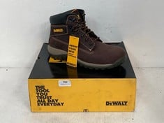 DEWALT HAMMER BROWN BOOTS (NON METALLIC TOE CAP) DWF50062-104- SIZE UK 7- RRP £101