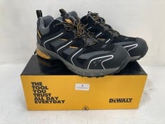 DEWALT STEEL TOE CAP CUTTER BLACK SAFETY SHOES SIZE 8