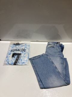 1 X BOX OF MIXED ITEM CLOTHES TO INCLUDE ENZO 989 SOFT JEANS SIZE 26