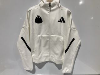 1 X BOX OF CLOTHES TO INCLUDE ADIDAS NEWCASTLE TRACKSUIT TOP