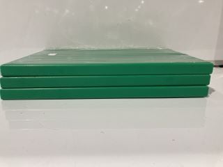 3X GREEN KITCHEN CUTTING BOARDS