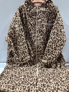 WEST BROM PURPLE ZIP UP SHIRT + REGATTA LEOPARD PRINT COAT SIZE XL