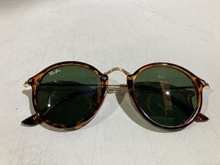 1 X RAY-BAN SUN GLASSES