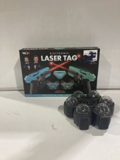 BOX OF ITEMS TO INCLUDE LASER TAG AND LAVA LAMPS