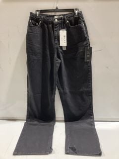 BOX OF DESIGNER CLOTHING TO INCLUDE BLACK DENIM NAKD JEANS 36 W