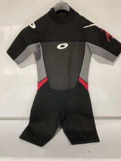 OSPREY WETSUIT BLACK AND GREY SIZE M ALSO INCLUDES OSPREY WETSUIT BLUE/BLACK SIZE M