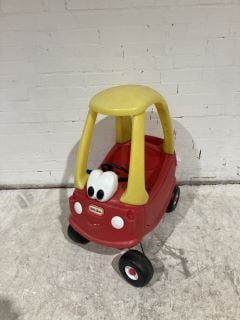 PALLET OF ITEMS TO INCLUDE LITTLE TIKES TOY CAR, BATHROOM TALL CUPBOARD 99.5X35.5X17CM