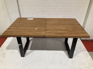 MAINE OAK AND METAL EXTENDABLE 8-10 SEATER EXTENDABLE DINING TABLE RRP £899