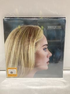 BOX OF VINYLS TO INCLUDE TAYLOR SWIFT RED ALBUM