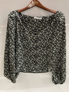 BOX OF PREMIUM DESIGNER APPAREL TO INCLUDE MICHELLE KEEGAN BLACK FLORAL BLOUSE SIZE 12