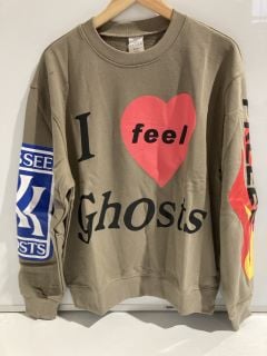 1 BOX OF ITEMS TO INCLUDE NAGRI I FEEL LOVE TAN SWEATSHIRT MEDIUM