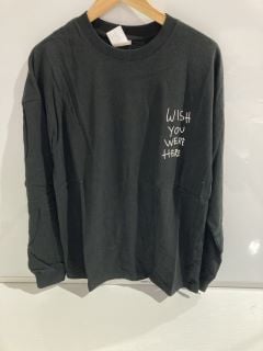 1 BOX TO INCLUDE NAGRI TAN I FEEL LOVE SWEATSHIRT MEDIUM