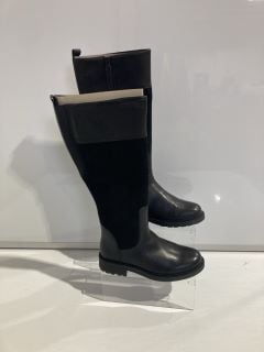 BOX OF ITEMS TO INCLUDE CLARKS WOMENS BOOTS-ORINOCO 2 HI-SIZE 3 D-BLACK RRP £80