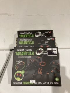 BOX OF ITEMS TO INCLUDE REMOTE CONTROL TARANTULA