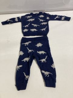 A BOX OF CHILDREN'S CLOTHING TO INCLUDE NUTMEG 3-6M BLUE/WHITE DINOSAUR TRACKSUIT