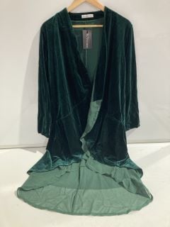 1 BOX OF ITEMS TO INCLUDE R.VIVIMOS GREEN LARGE SILK TOP RRP £134