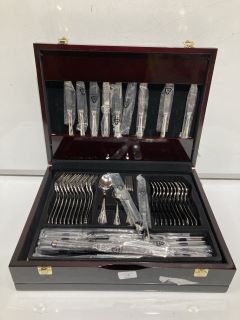 BOX CONTAINING SILVER CUTLERY SET