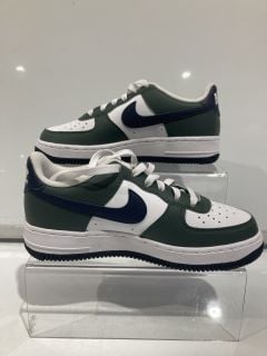 BOX TO INCLUDE NIKE AIR FORCE GREEN SIZE 4